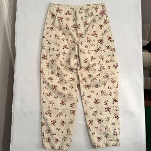 NWT HUF‎ utility cargo pants Ivory floral pattern throughout Mens S bungee hem
